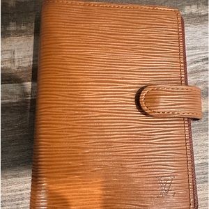 Authentic ⭐️LOUIS VUITTON Orange Agenda⭐️